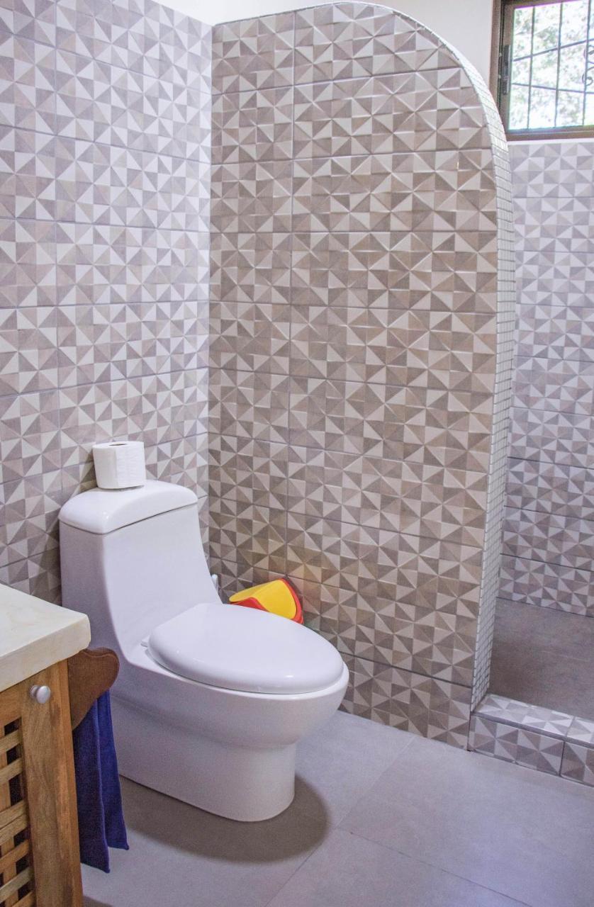 Casa Nelly Apartamentos Sámara Екстериор снимка