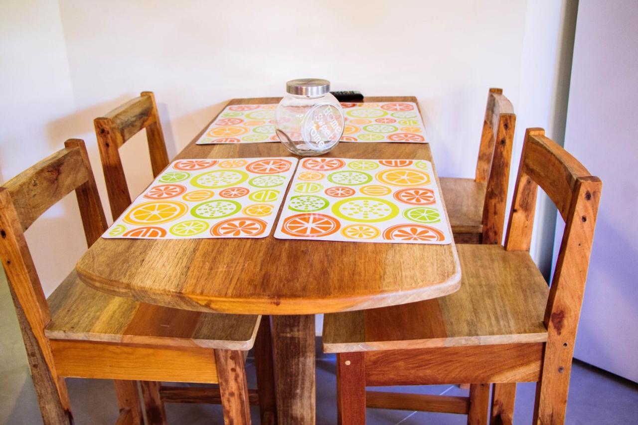 Casa Nelly Apartamentos Sámara Екстериор снимка